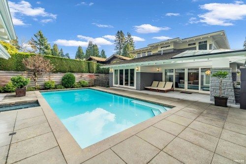 4358 Erwin Drive, West Vancouver, BC 