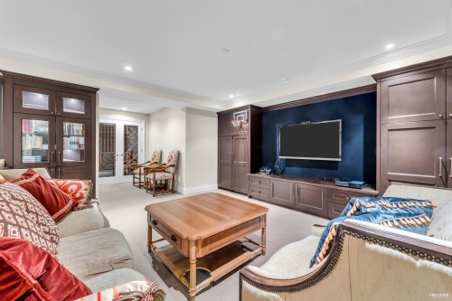 4358 Erwin Drive, West Vancouver, BC 