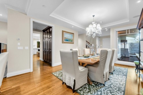 4358 Erwin Drive, West Vancouver, BC 