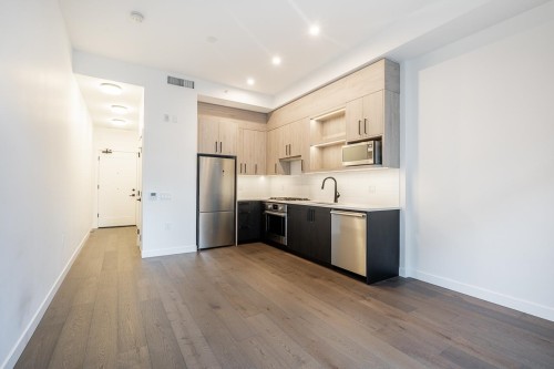 105-6859 Cambie Street, Vancouver, BC 