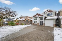 5251 Chesham Avenue  Burnaby, BC V5H 2L1