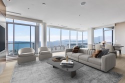 5501-1128 Georgia Street W Vancouver, BC V6E 0A8