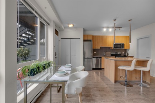 103-735 15th Street W North Vancouver, BC V7M 0B8