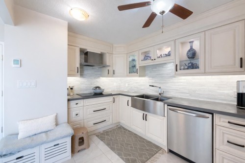 307-5860 Dover Crescent, Richmond, BC 