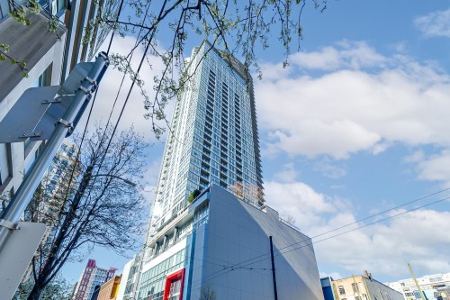 2504-833 Seymour Street  Vancouver, BC V6B 0G4