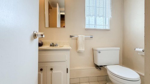 9680 Shell Road, Richmond, BC 