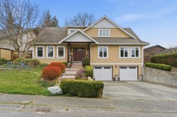 543 Connaught Drive Delta, BC V4M 3X7