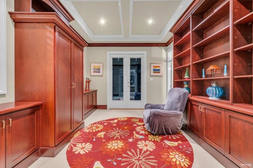 2398 Constantine Place, West Vancouver, BC 