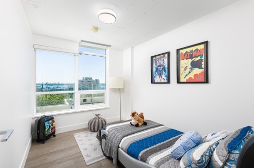2201-1632 Lions Gate Lane, North Vancouver, BC 