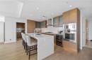 2201-1632 Lions Gate Lane, North Vancouver, BC 
