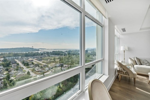 2201-1632 Lions Gate Lane, North Vancouver, BC 