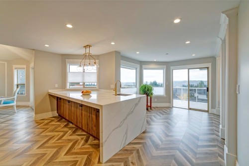 2962 Robson Drive, Coquitlam, BC 