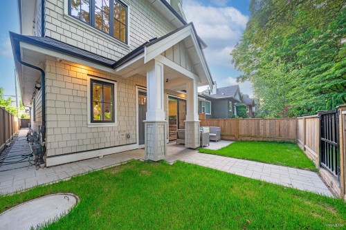 2558 William Street, Vancouver, BC 
