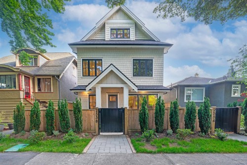 2558 William Street, Vancouver, BC 
