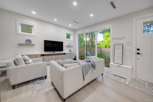 2558 William Street, Vancouver, BC 