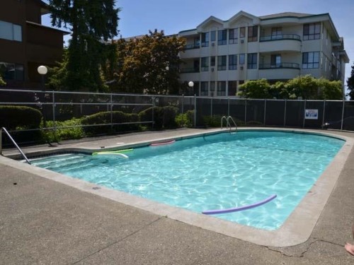 207-7291 Moffatt Road, Richmond, BC 