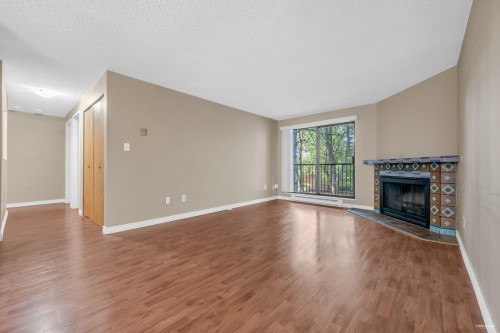 207-7291 Moffatt Road, Richmond, BC 