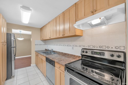 207-7291 Moffatt Road, Richmond, BC 
