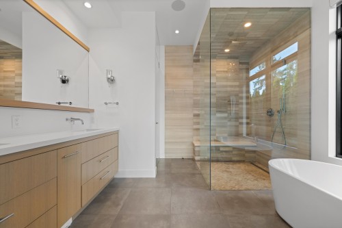 4799 Clovelly Walk, West Vancouver, BC 