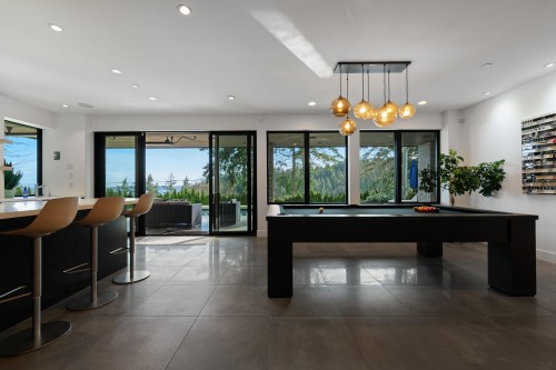 4799 Clovelly Walk, West Vancouver, BC 