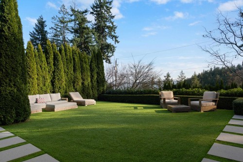 4799 Clovelly Walk, West Vancouver, BC 