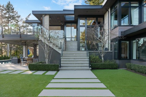 4799 Clovelly Walk, West Vancouver, BC 