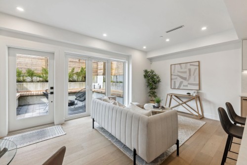 3383 Victoria Drive, Vancouver, BC 