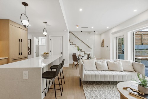 3383 Victoria Drive, Vancouver, BC 