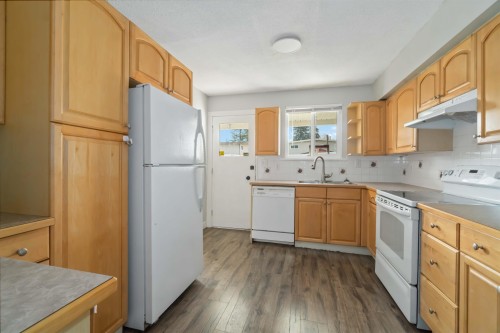 3631 Flint Street, Port Coquitlam, BC 