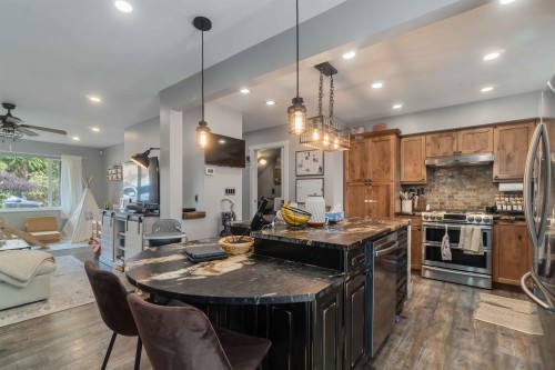 3631 Flint Street, Port Coquitlam, BC 