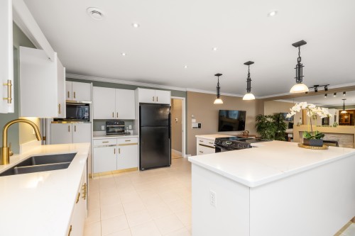 412 Balfour Drive, Coquitlam, BC 