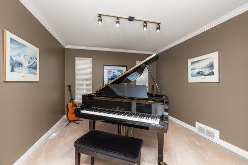 412 Balfour Drive, Coquitlam, BC 