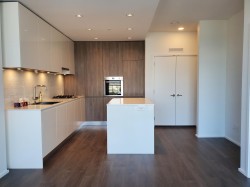 2110-4650 Brentwood Boulevard Burnaby, BC V5C 0M3