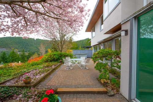 5436 Westhaven Place, West Vancouver, BC 