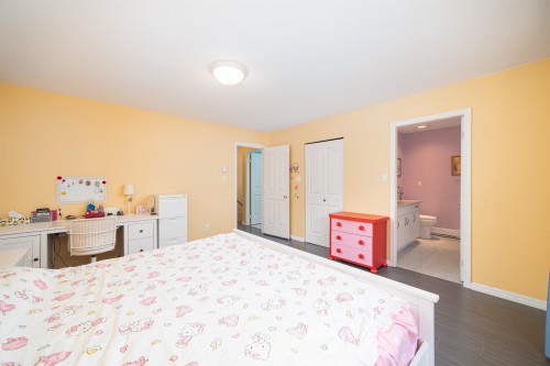 1931 Westview Drive, North Vancouver, BC 