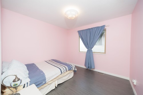 1931 Westview Drive, North Vancouver, BC 