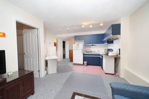 1931 Westview Drive, North Vancouver, BC 