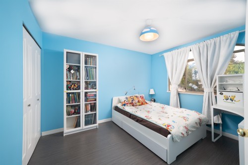 1931 Westview Drive, North Vancouver, BC 