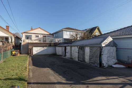 1266 King Edward Avenue E, Vancouver, BC 