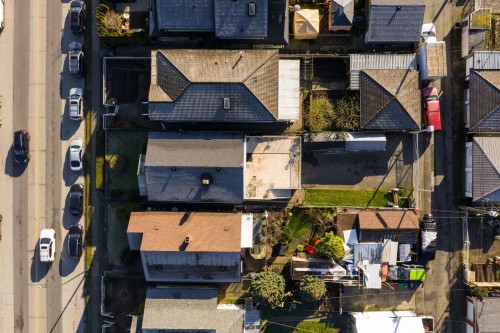 1266 King Edward Avenue E, Vancouver, BC 