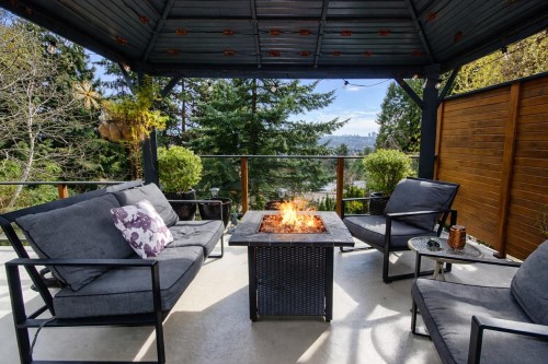 343 Dartmoor Drive, Coquitlam, BC 