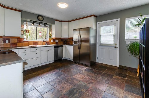 343 Dartmoor Drive, Coquitlam, BC 