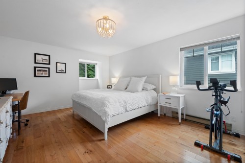 5636 Marine Drive, West Vancouver, BC 