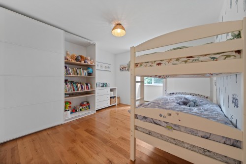 5636 Marine Drive, West Vancouver, BC 