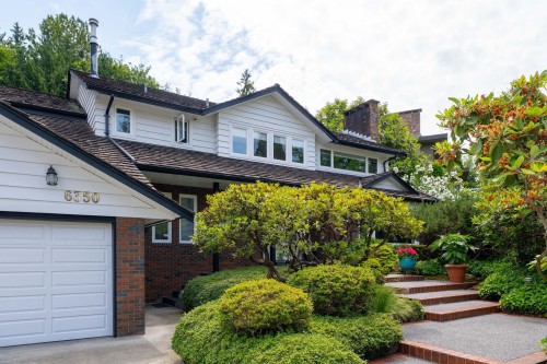 6350 Buckingham Drive, Burnaby, BC 