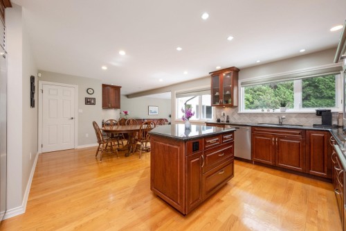 6350 Buckingham Drive, Burnaby, BC 