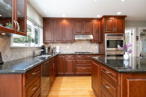 6350 Buckingham Drive, Burnaby, BC 