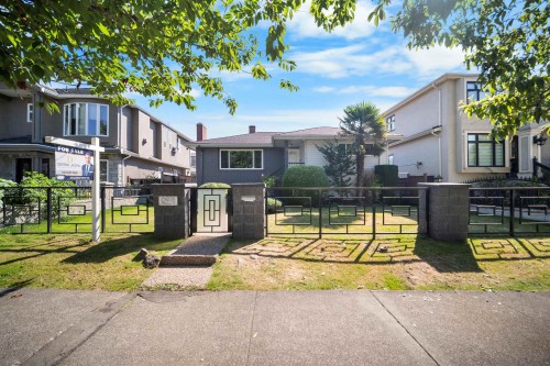 6978 Mckinnon Street, Vancouver, BC 