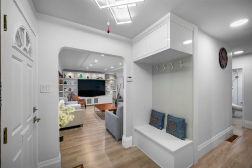 6978 Mckinnon Street, Vancouver, BC 