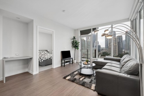 1410-4168 Lougheed Highway  Burnaby, BC V5C 0N9